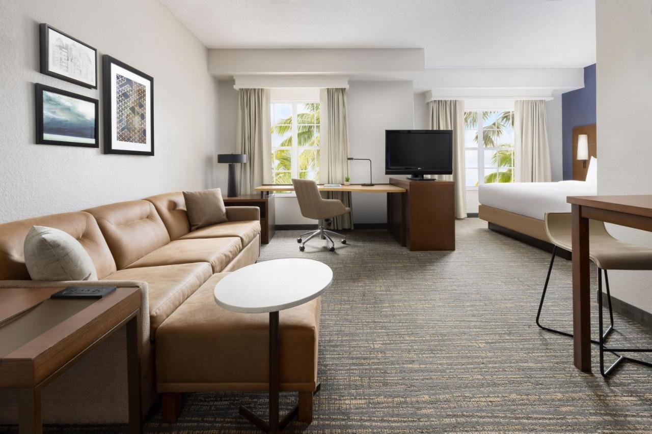 Residence Inn Уест Палм Бийч Екстериор снимка