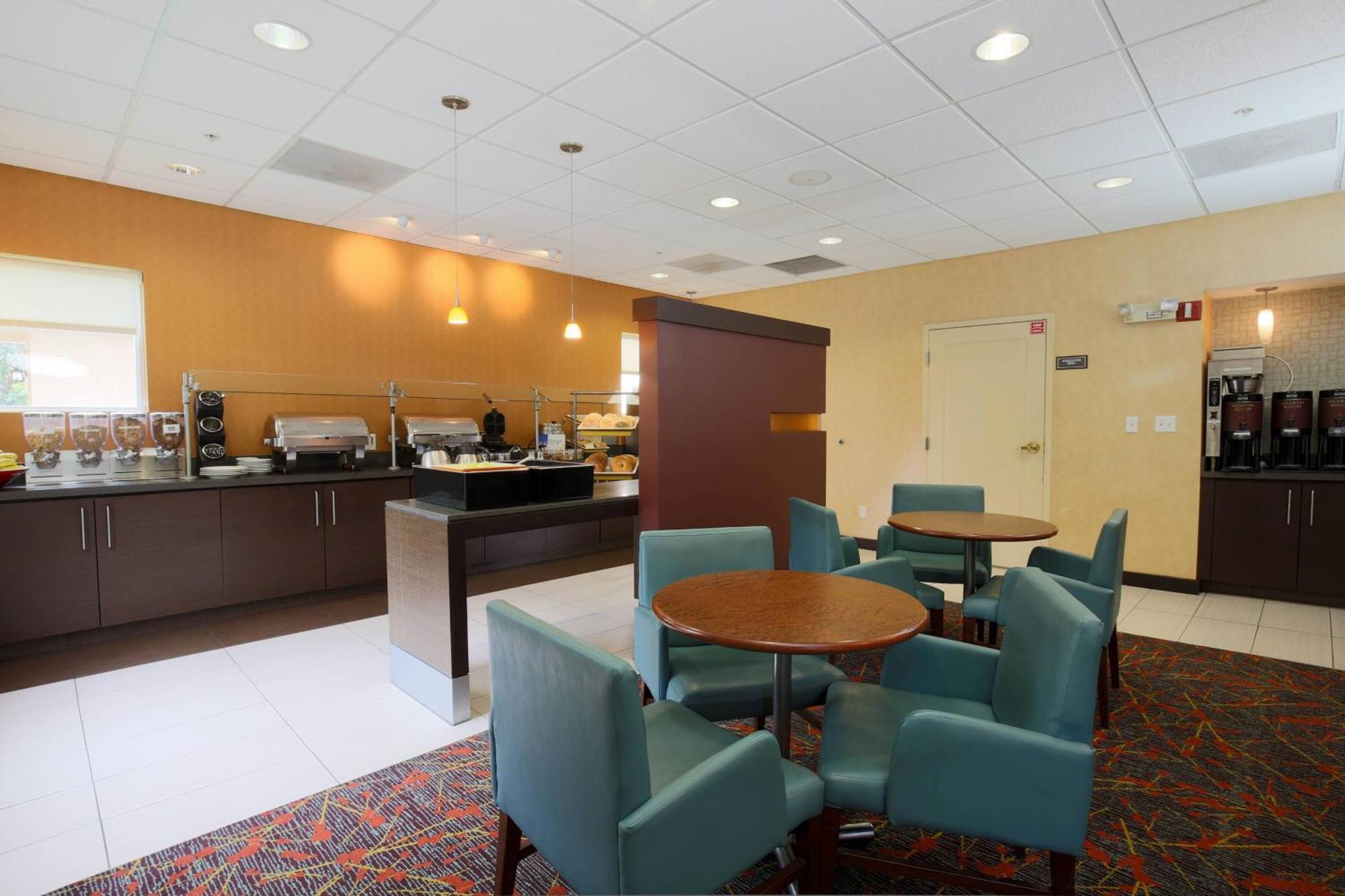 Residence Inn Уест Палм Бийч Екстериор снимка
